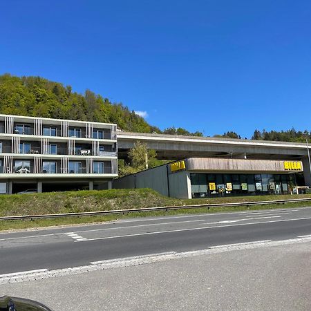 Stunning Woerthersee Holiday Home Sekull Exteriör bild